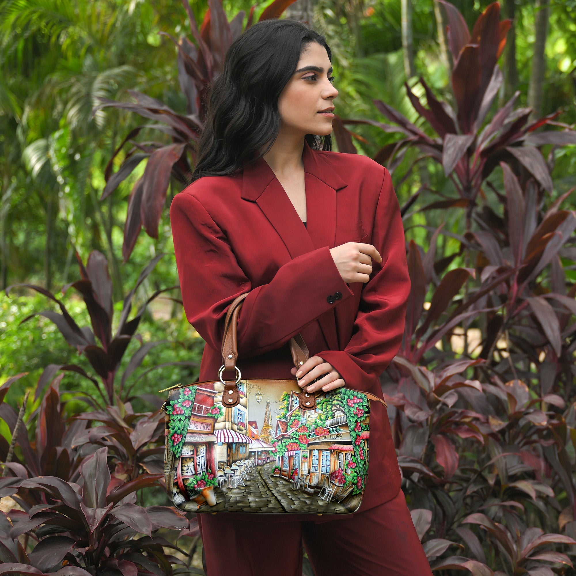 Large Satchel - 720