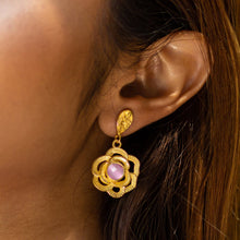 Load image into Gallery viewer, Floral Drop Earrings - VER0007
